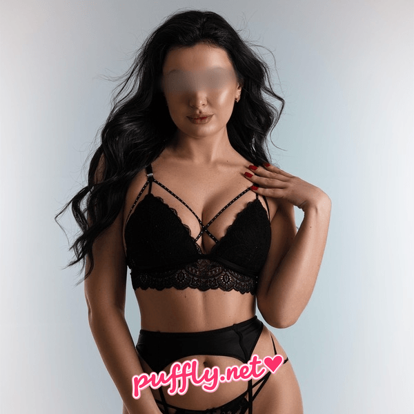 ROSALIA in Munich — Erotic massage, Thai massage, body to body | Puffly