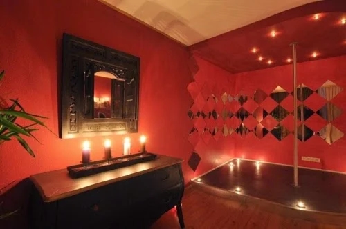 Kaskade Massagestudio in Frankfurt am Main — brothel and erotic club — photo 2